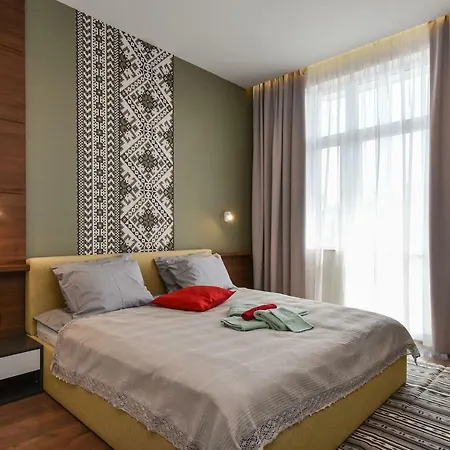 Tradition And Modernity Combined In A Three Bedroom Two Bathroom Lux شقة