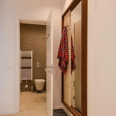 Tradition And Modernity Combined In A Three Bedroom Two Bathroom Lux شقة صوفيا